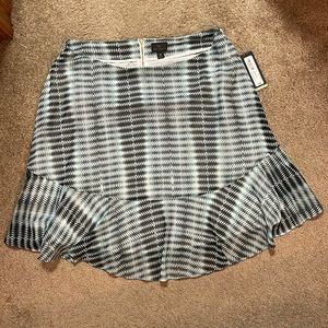 Worthington women’s skirt size 12. Never worn